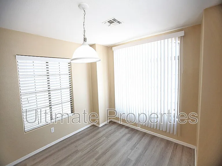 12706 W Ash St — Photo 3