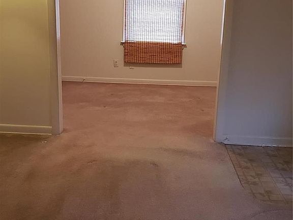 5th image of 1130 Saint Patrice Ln