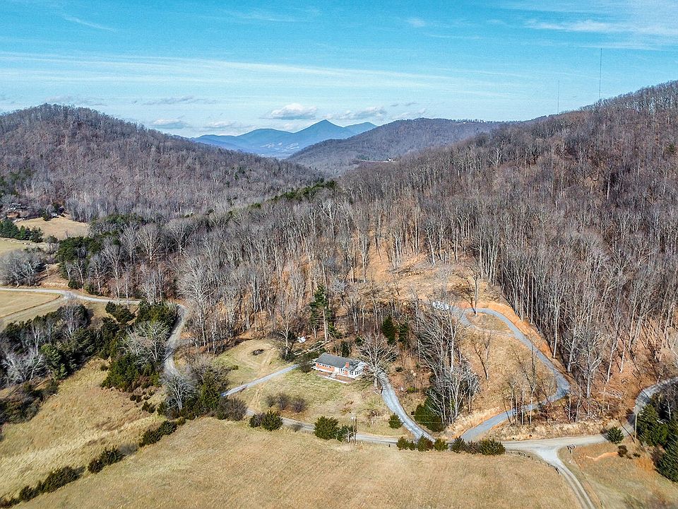 2nd image of 2068 Pilot Mountain Rd Lot 5