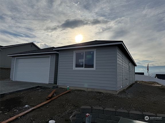 4th image of 2320 SE Noah Street