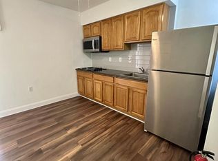 3253 N Park Ave, Philadelphia, PA 19140