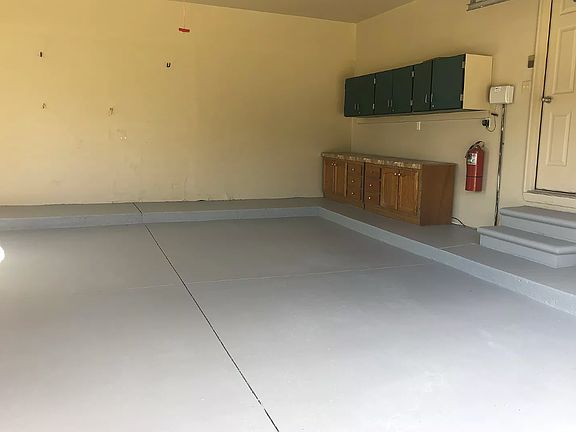 2nd image of 21477 Glacier Dr