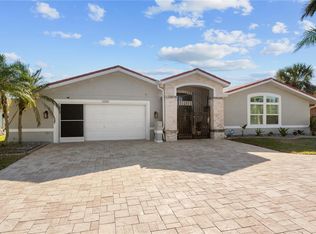 3300 Floramar Ter, New Port Richey, FL 34652