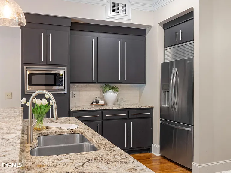 605 Silverstone Rd #205B — Photo 7