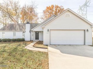 119 S Beaver Run Dr, Warner Robins, GA 31088
