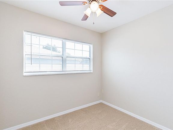 4th image of 7907 Dahlia Ave