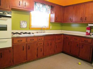 338 Avenue E, Bayonne, NJ 07002