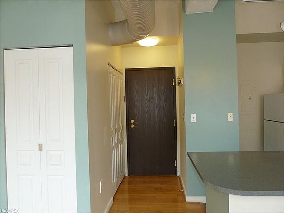 2nd image of 750 Prospect Ave E APT 606