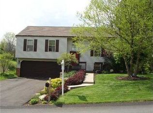 3531 Fox Chase Dr, Imperial, PA 15126