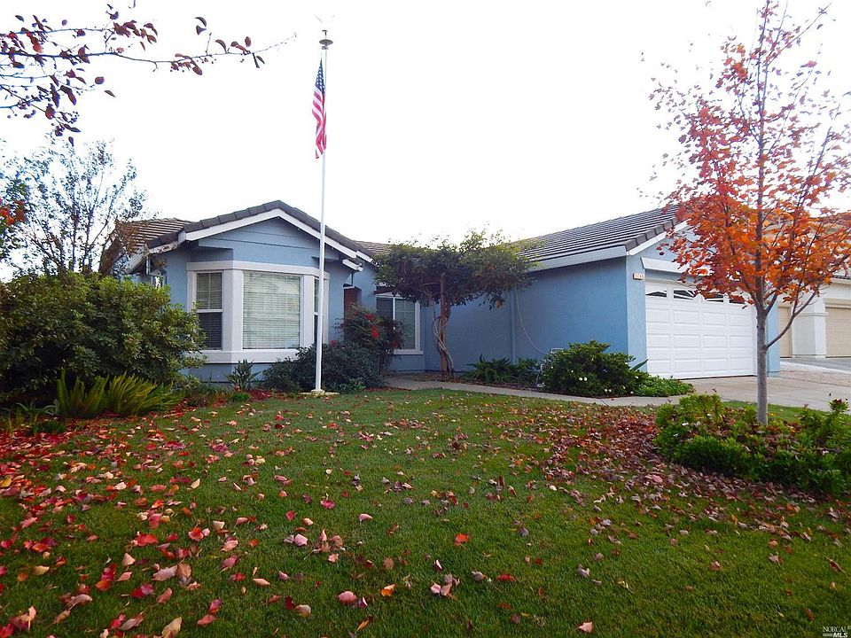 1st image of 1745 Belden Dr