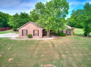 7225 Morning Song Dr, Oklahoma City, OK 73150