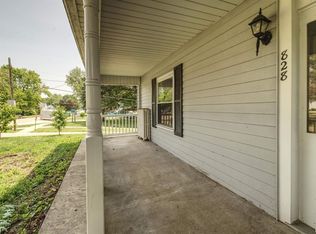 828 10th Ave, Fulton, IL