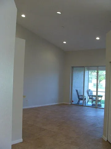 3 bed, 1632 sqft, $3,300 — Photo 3