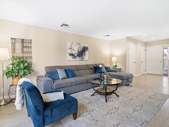 5th image of 7840 Creekside Dr