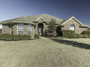9960 Calf Meadows Ln, Fort Worth, TX 76126