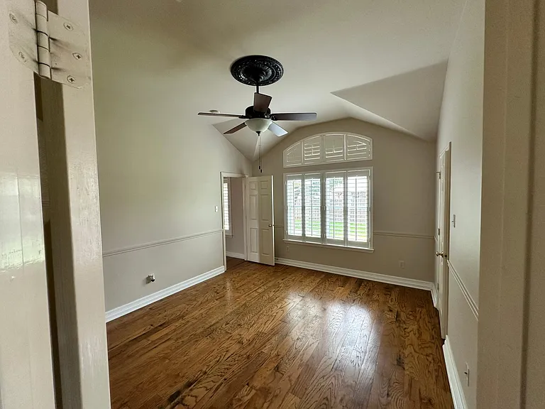 1630 Cedar Elm Dr — Photo 10