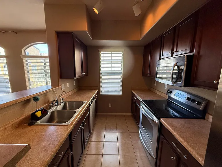 900 S 94th St #1089 — Photo 7