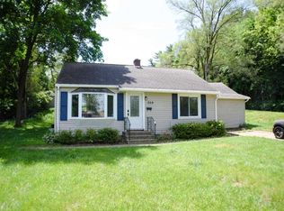 359 Hillside Ave, Jackson, MI