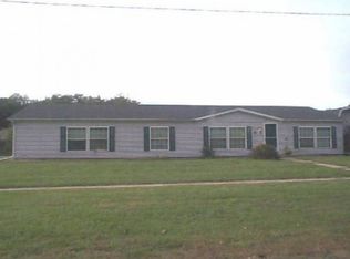 802 Tyler Ave, New Chicago, IN 46342