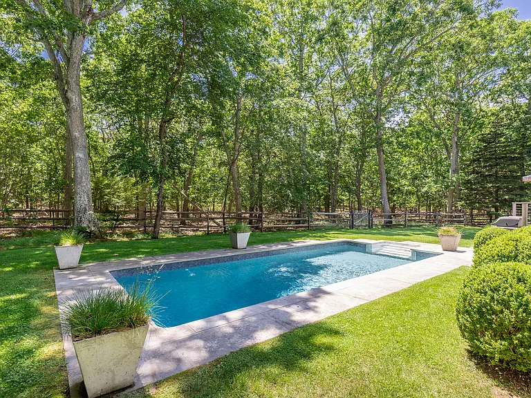 24 Lilla Ln — Photo 33