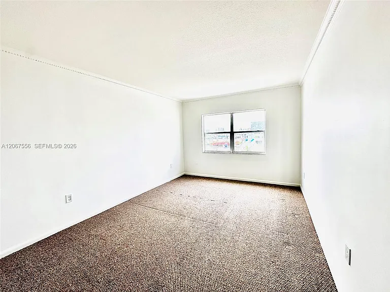 400 Kings Point Dr #714 — Photo 12