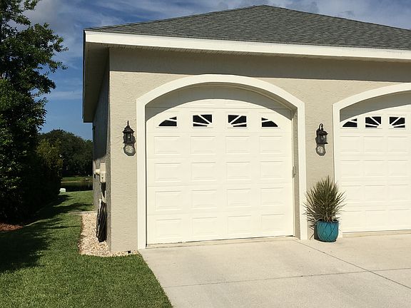 3rd image of 8447 Woodbriar Dr