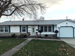 1221 Rudy Ave, Mattoon, IL 61938