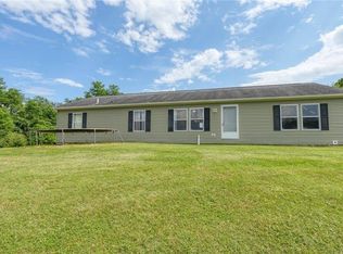 19970 New Gottengen Rd, Salesville, OH 43778