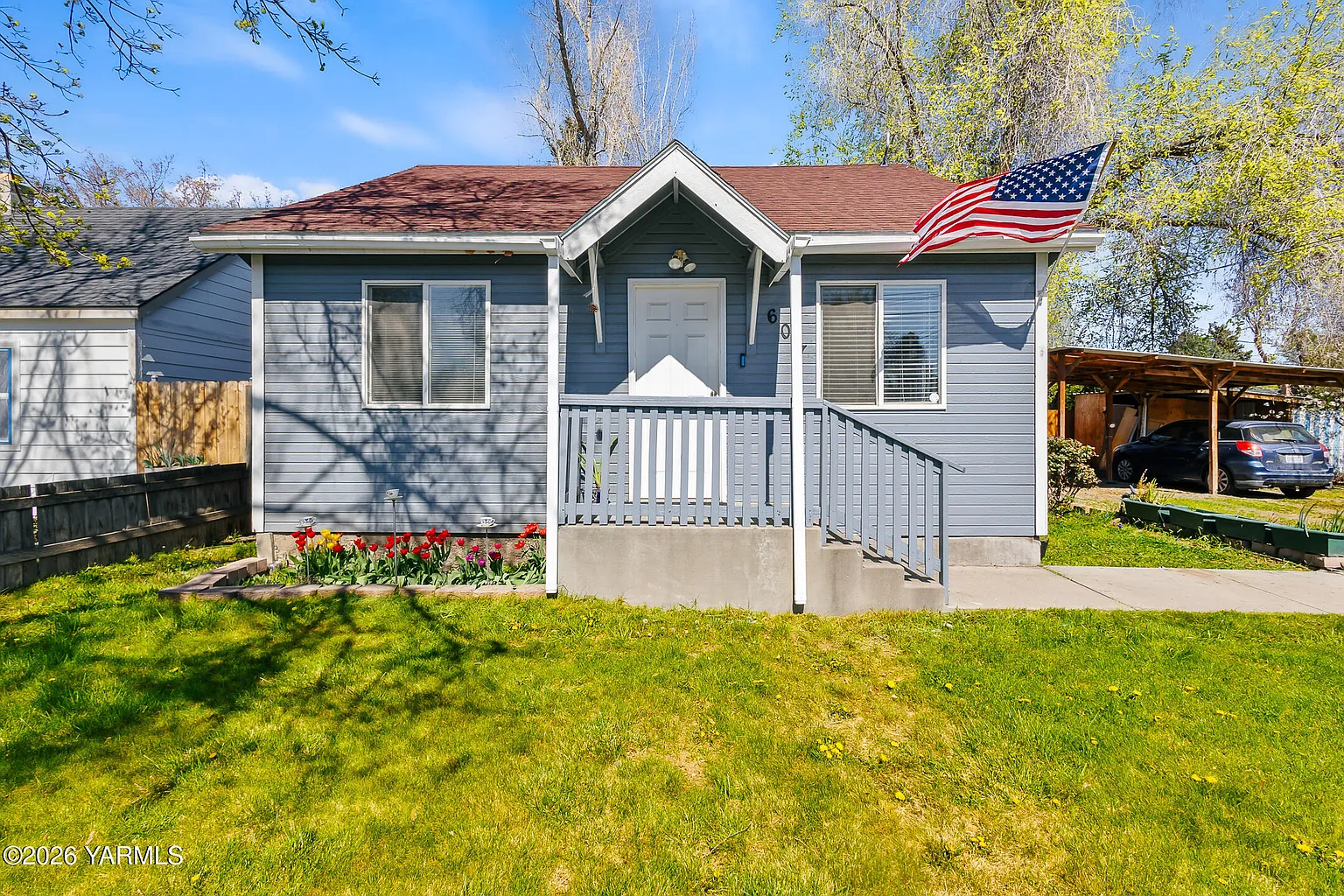 607 W Viola Ave photo 1