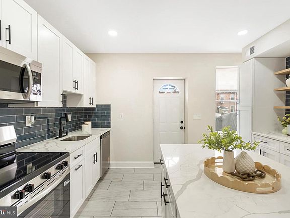 5th image of 425 Elrino St