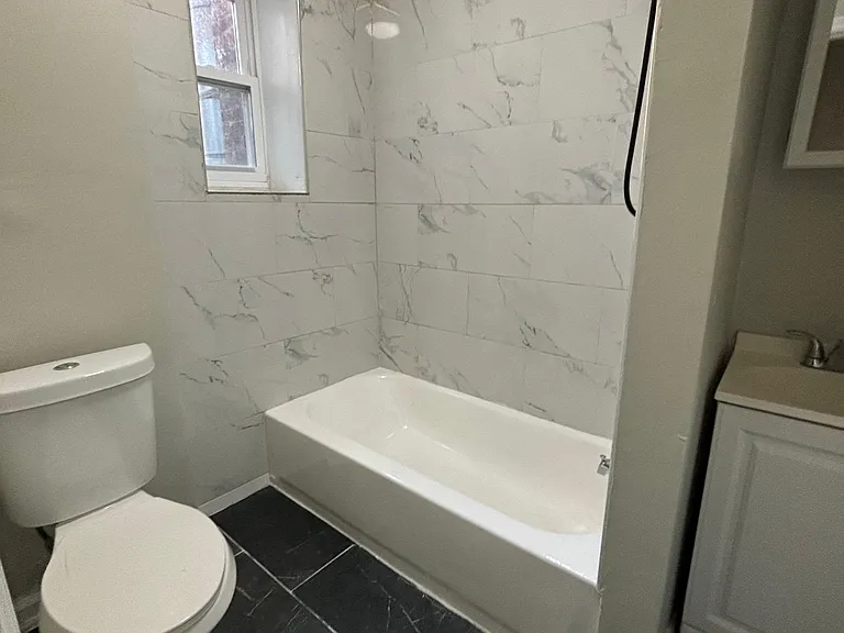 347 Park Ave #1 — Photo 6