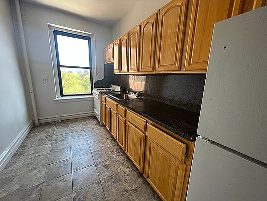 1st image of 83-46 118th St #5R
