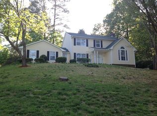 2525 Yorkdale Dr, Charlotte, NC 28273