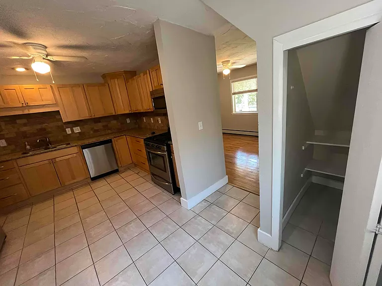 3917 Navajo St — Photo 8