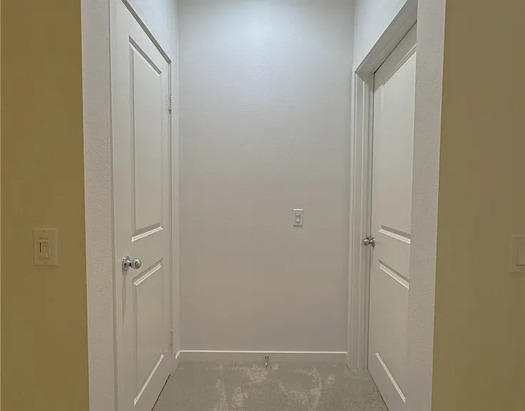 2710 Valor Ln — Photo 26