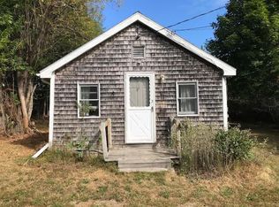 7 McKinley St, Eastport, ME 04631