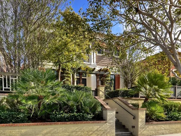 2569 Bungalow Pl #16, Corona Del Mar, CA 92625