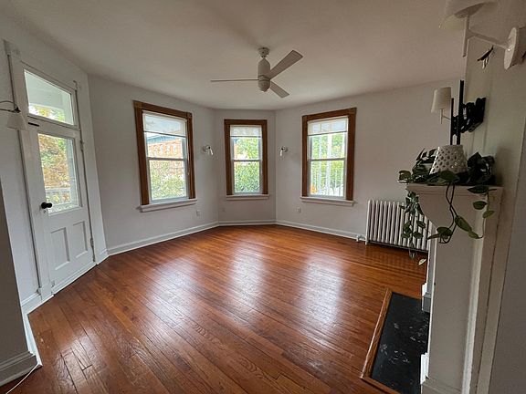 2nd image of 6 S Dearman St Floor 2