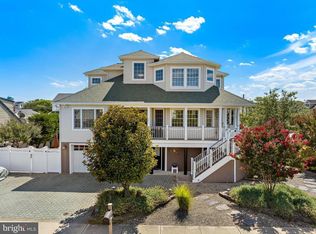 1102 Barnegat Ave, Ship Bottom, NJ 08008