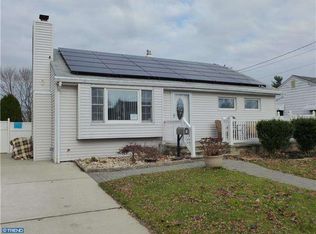 14 Barbara Lee Dr, Hamilton, NJ 08619
