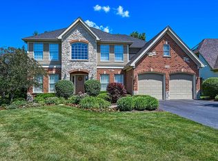 400 E 58th St, Westmont, IL 60559