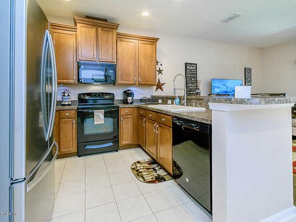 2nd image of 13434 Ocean Mist Dr