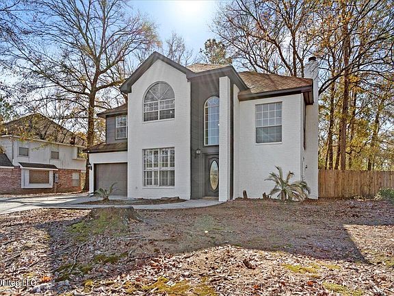 3rd image of 13570 Tara Hills Cir