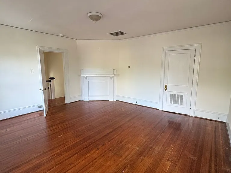 429 S Boylan Ave — Photo 11