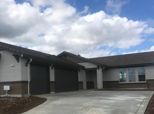 1870 Long Horn Trail Dr, Plumas Lake, CA