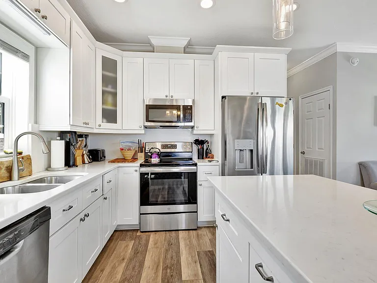 10701 S Ocean Dr #651 — Photo 13