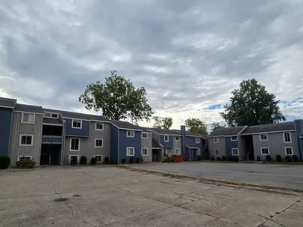 616 S 6th St / 520 Marion Ave, Mattoon, 616 S 6th St #E-2, Mattoon, IL 61938