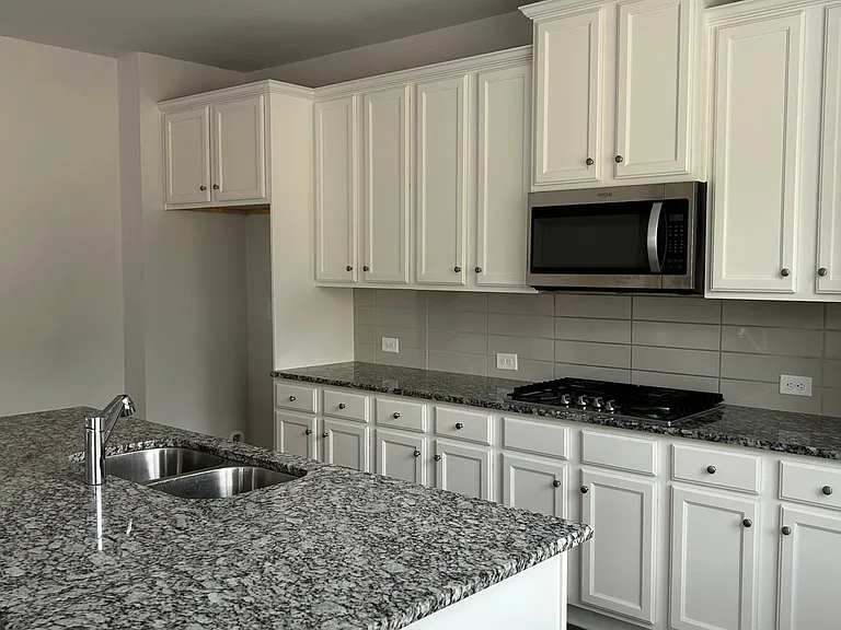 123 Vivian Ln — Photo 14