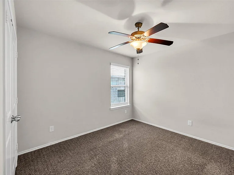 23723 Giardini Dr — Photo 5