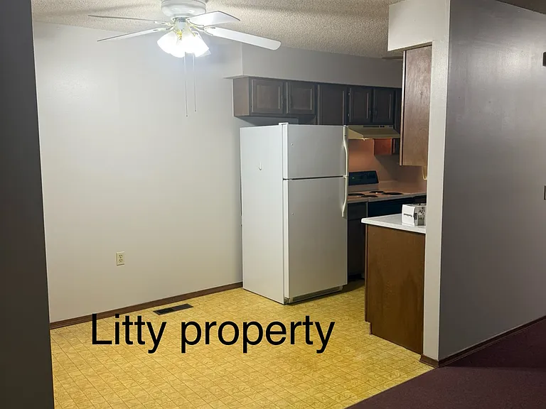930 Coley Dr #930 — Photo 4